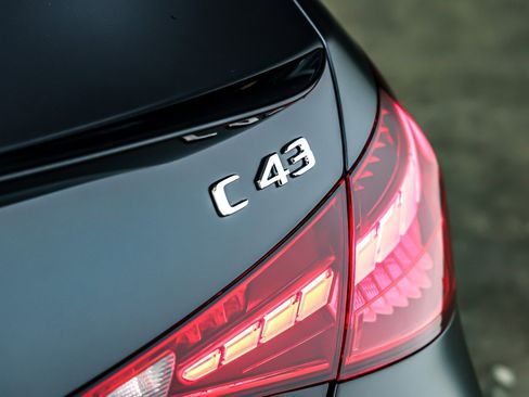 New 2026 Mercedes-Benz C 43 AMG 4MATIC Sedan image 9