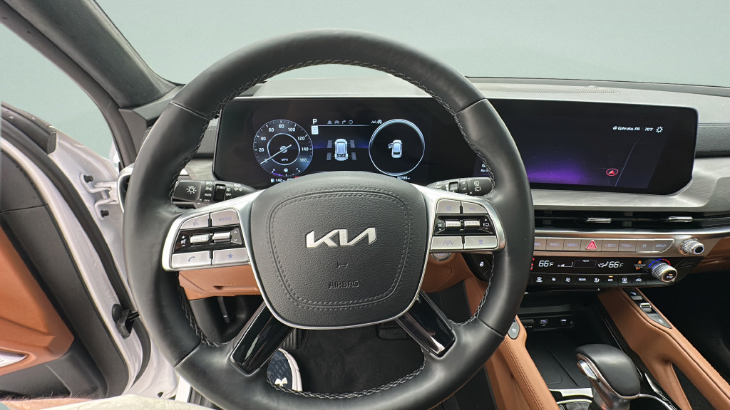 Used 2024 Kia Telluride SX Prestige X-Pro AWD/4WD image 16