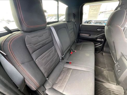 Used 2023 Nissan Frontier PRO-4X w/ Pro Convenience Package image 15