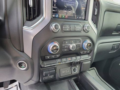 Used 2019 GMC Sierra 1500 SLT w/ SLT Premium Package image 19