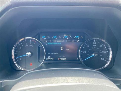 Used 2018 Ford Expedition Max Limited w/ Equipment Group 301A AWD/4WD image 14