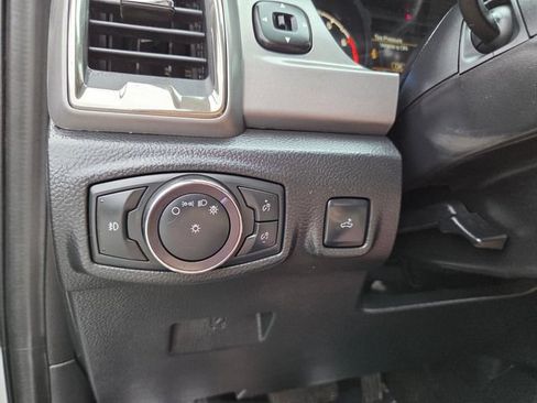 Used 2022 Ford Ranger XLT w/ Equipment Group 301A Mid AWD/4WD image 27