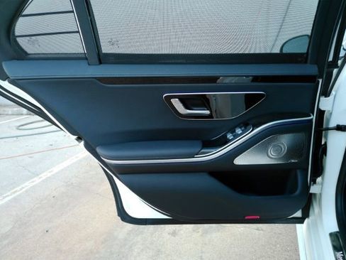 Used 2022 Mercedes-Benz S 500 4MATIC image 19