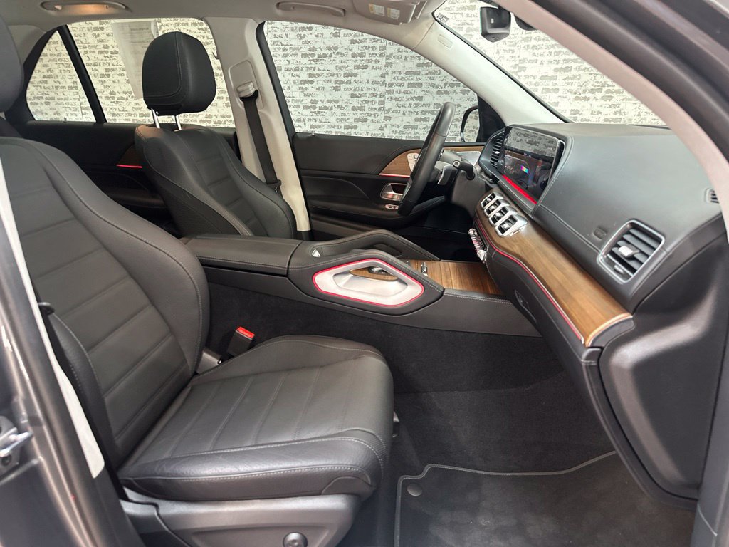 Used 2024 Mercedes-Benz GLE 450 4MATIC image 10