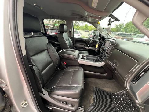 Used 2018 Chevrolet Silverado 2500 LTZ w/ Duramax Plus Package AWD/4WD image 28