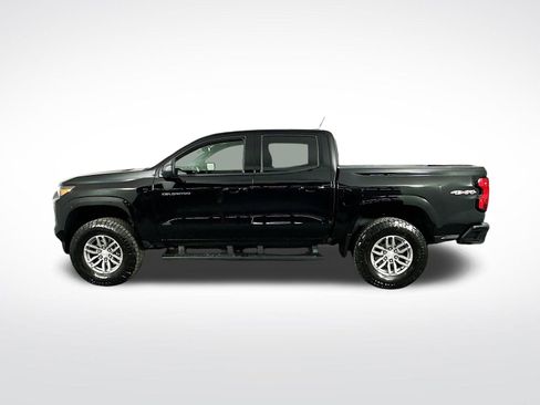 Used 2025 Chevrolet Colorado LT image 5