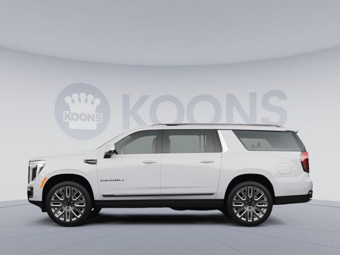 New 2026 GMC Yukon XL Denali Ultimate AWD/4WD image 2