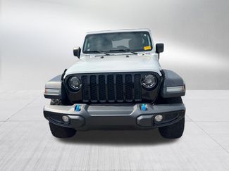Used 2023 Jeep Wrangler Unlimited w/ Cold Weather Group AWD/4WD video 2
