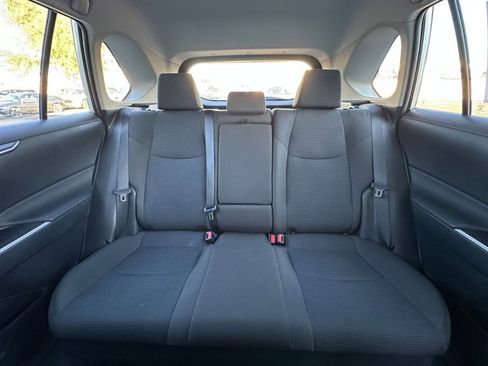 Used 2025 Toyota RAV4 LE image 37