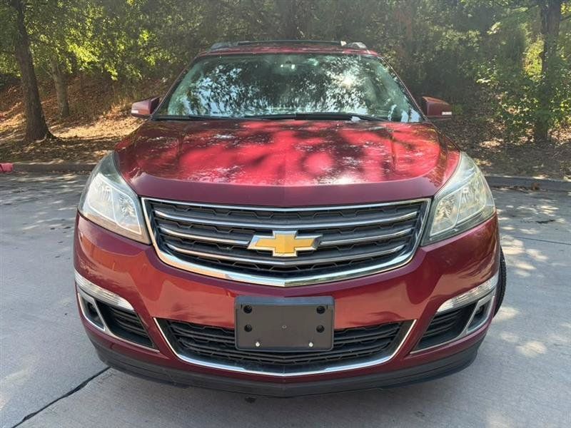 Used 2015 Chevrolet Traverse LT w/ LPO, 'HIT The Road' Package AWD/4WD image 2