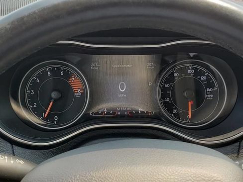 Used 2019 Jeep Cherokee Trailhawk w/ Cold Weather Group AWD/4WD image 27