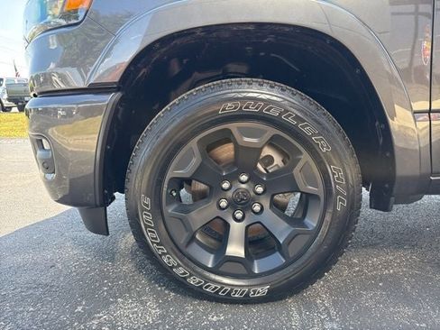 New 2026 RAM 1500 Big Horn AWD/4WD image 6