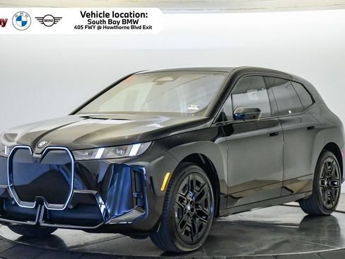 Used 2026 BMW iX xDrive60 w/ M Sport Package AWD/4WD image 1