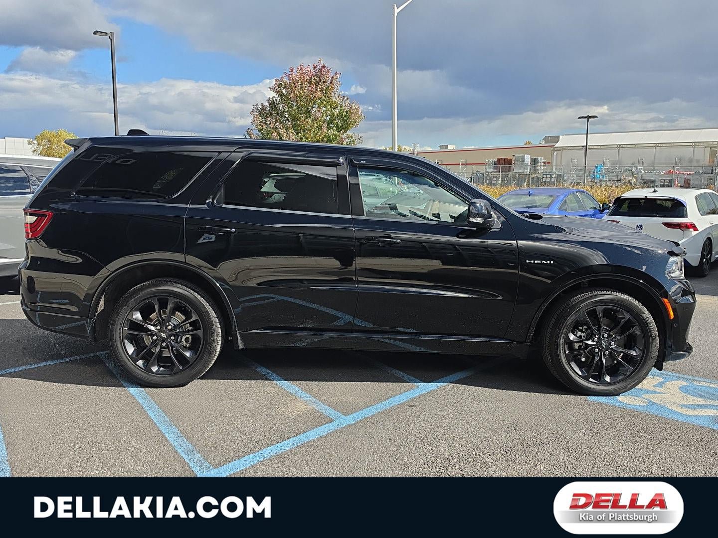 Used 2022 Dodge Durango R/T w/ Blacktop Package AWD/4WD image 14