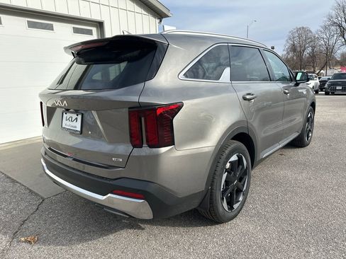 New 2026 Kia Sorento EX image 15