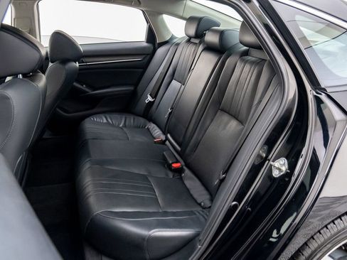 Certified 2018 Honda Accord EX-L image 19