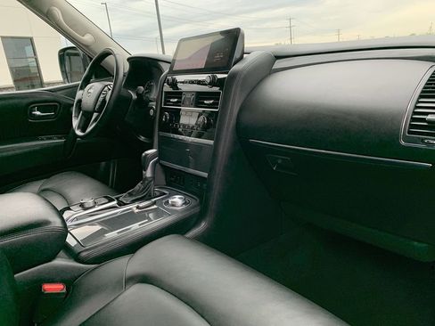 Used 2023 Nissan Armada SV image 35
