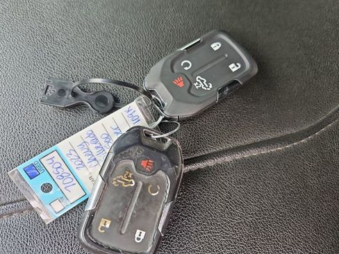 Used 2023 Chevrolet Silverado 2500 LT w/ Convenience Package image 47