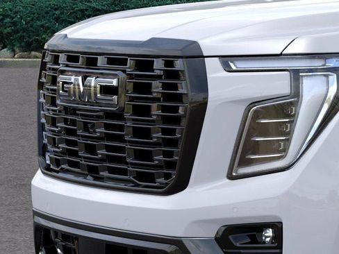 New 2026 GMC Yukon Denali Ultimate w/ LPO, Floor Liner Package AWD/4WD image 17