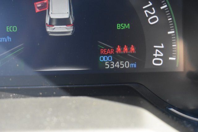 Used 2025 Toyota RAV4 XLE AWD/4WD image 24