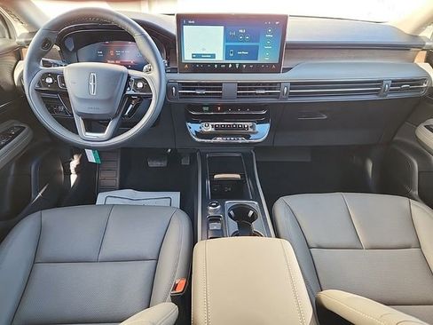 New 2025 Lincoln Corsair Grand Touring w/ Jet Appearance Package image 10