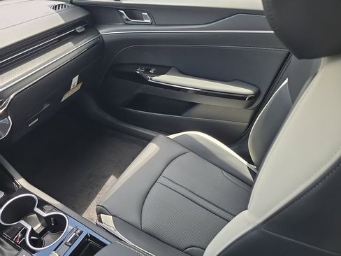 New 2026 Kia K5 GT-Line FWD image 15
