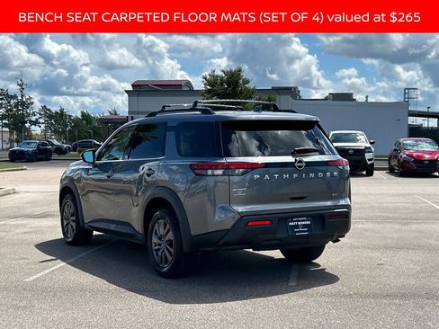 Used 2023 Nissan Pathfinder SV FWD image 3