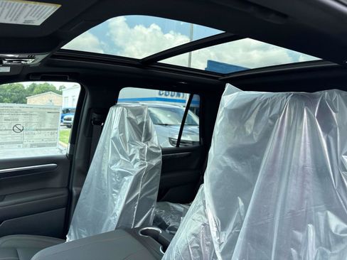 New 2026 Chevrolet Tahoe RST w/ RST Capability Package AWD/4WD image 11