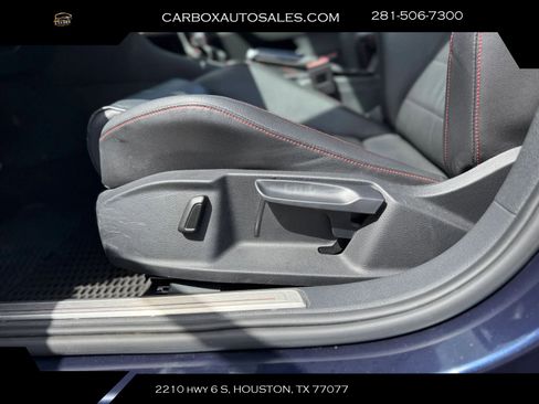 Used 2018 Volkswagen GTI SE w/ SE Leather Package FWD image 17