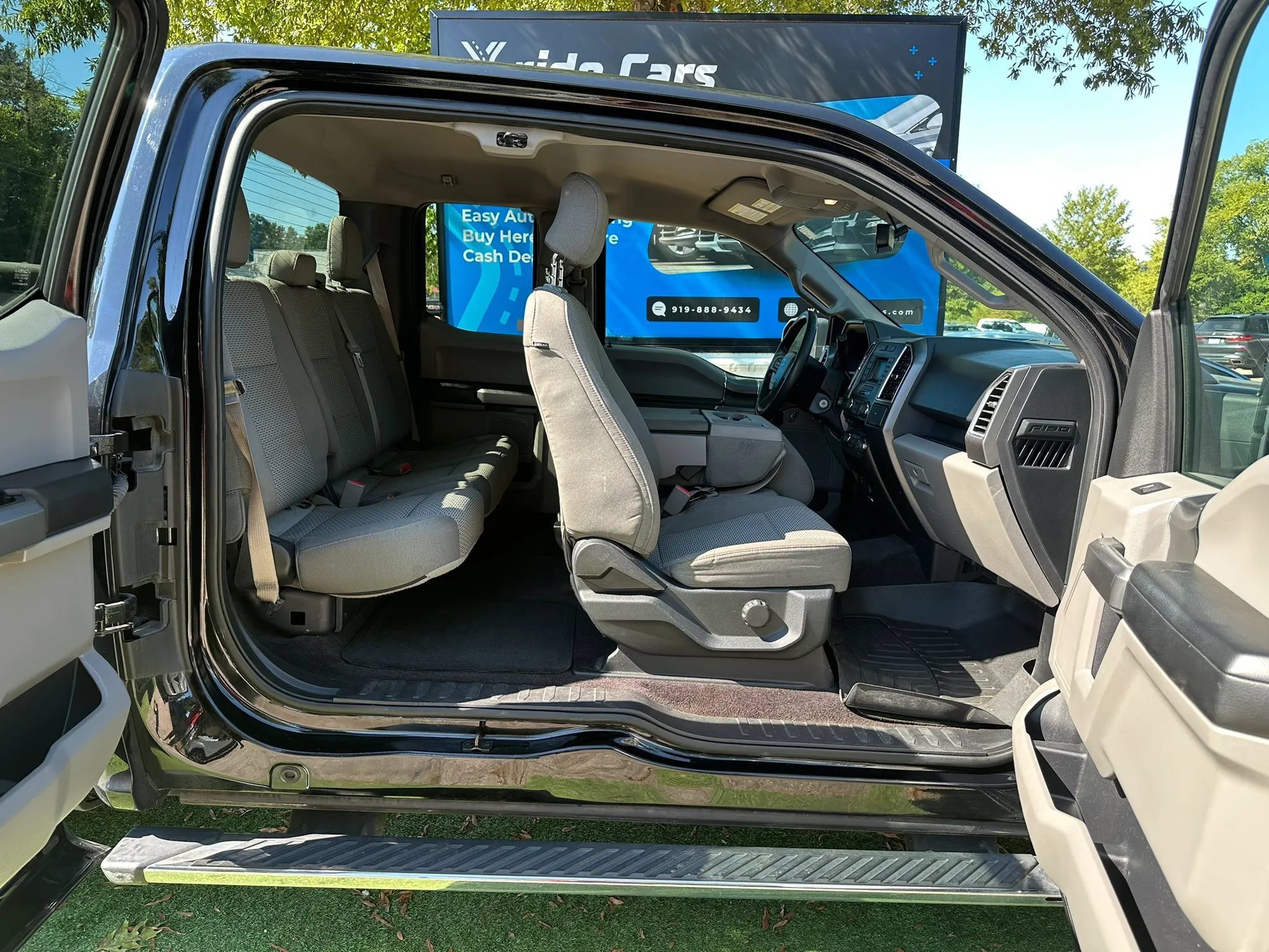 Used 2016 Ford F150 XLT w/ Equipment Group 301A Mid AWD/4WD image 15