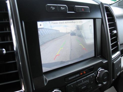 Used 2016 Ford F150 XLT w/ Equipment Group 302A Luxury image 26