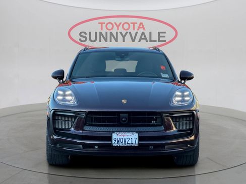 Used 2024 Porsche Macan S image 11