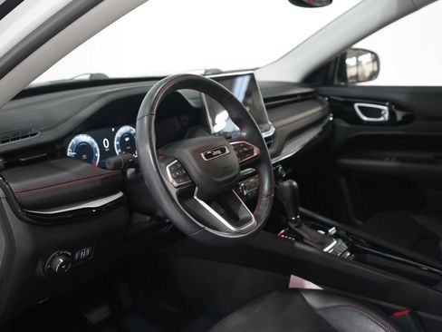 Used 2022 Jeep Compass Trailhawk w/ Trailhawk Elite Group AWD/4WD image 19