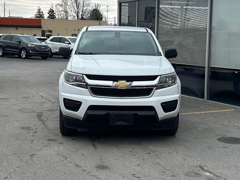 Used 2017 Chevrolet Colorado W/T w/ WT Convenience Package image 2