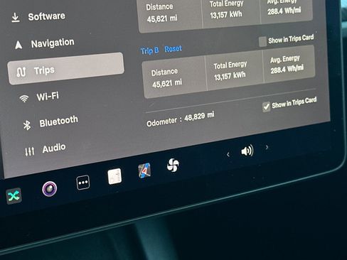 Used 2023 Tesla Model Y Performance image 26
