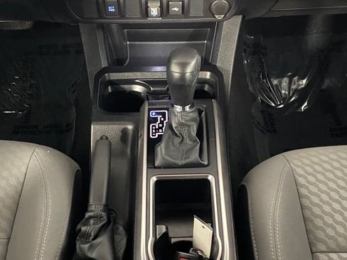 Certified 2023 Toyota Tacoma SR5 AWD/4WD image 16