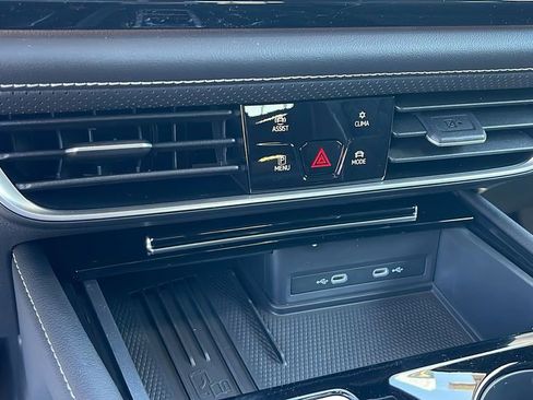 New 2026 Volkswagen Atlas Cross Sport SEL Premium R-Line image 20