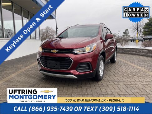 Used 2022 Chevrolet Trax LT w/ LT Convenience Package image 1
