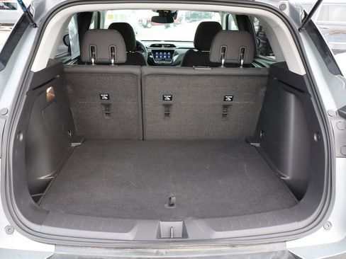 Used 2023 Chevrolet TrailBlazer LT w/ Convenience Package image 32