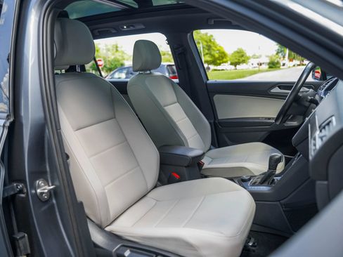 Used 2019 Volkswagen Tiguan S AWD/4WD image 27