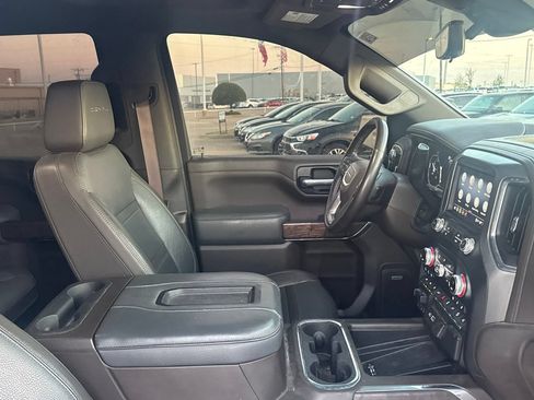 Used 2021 GMC Sierra 1500 Denali w/ Denali Ultimate Package AWD/4WD image 36