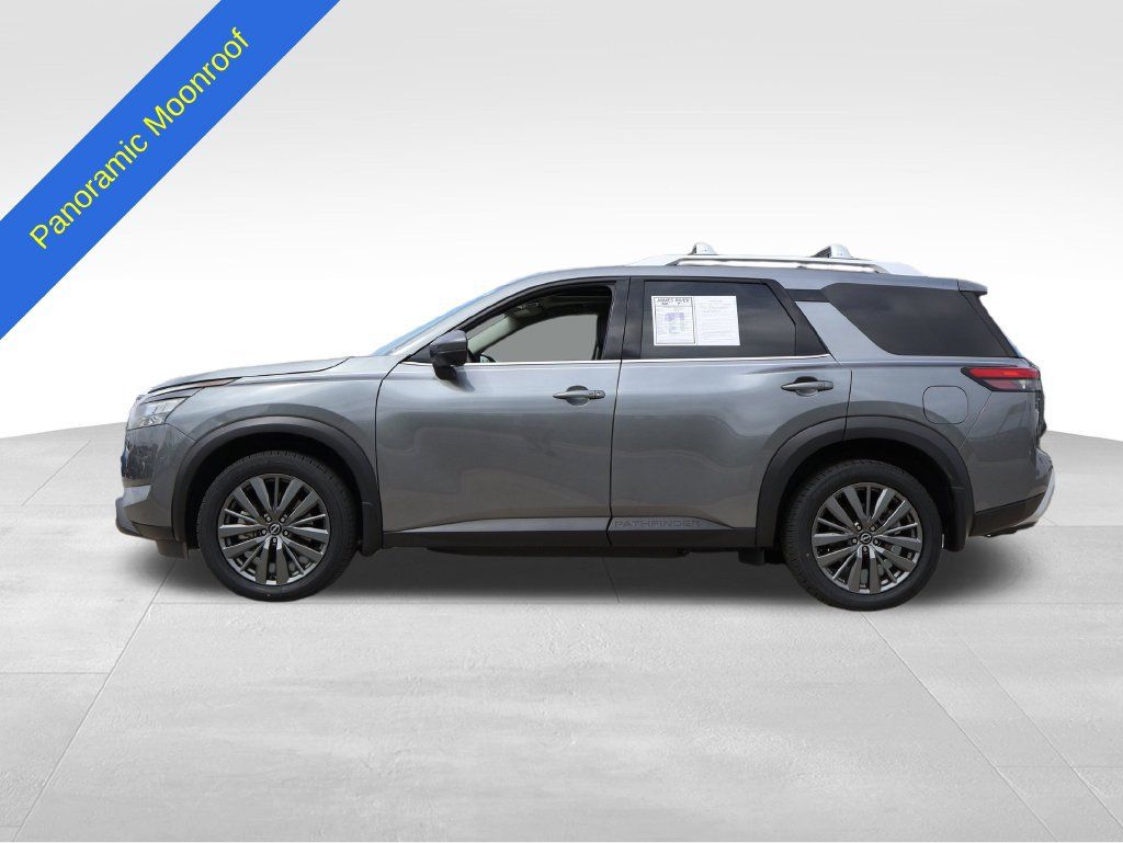 Used 2025 Nissan Pathfinder SL w/ SL Premium Package AWD/4WD image 2