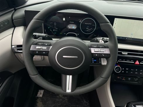 New 2026 Hyundai Tucson Limited image 14