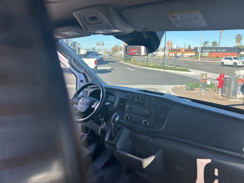 Used 2024 Ford Transit 250 Low Roof w/ Exterior Upgrade Package image 32