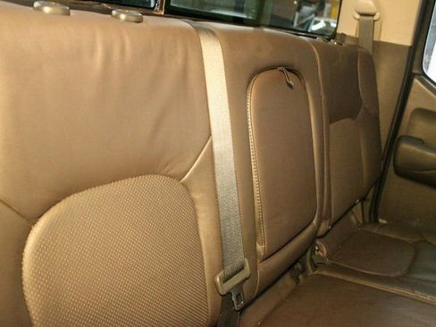 Used 2014 Nissan Frontier PRO-4X w/ Pro-4x Luxury Package image 14