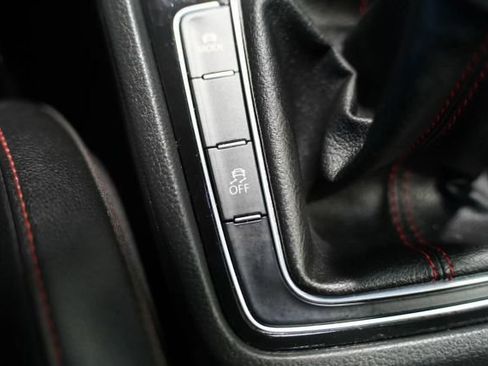 Used 2018 Volkswagen GTI Autobahn FWD image 24