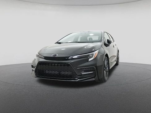 New 2026 Toyota Corolla SE image 32