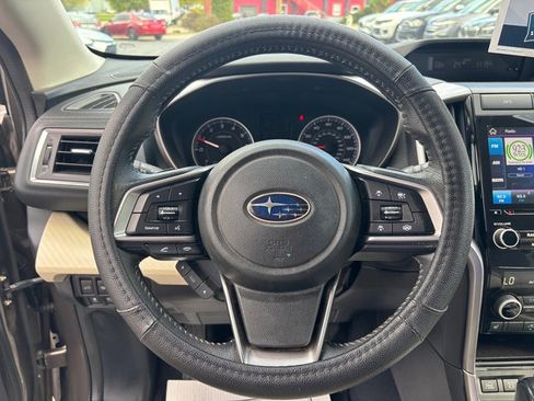 Used 2021 Subaru Ascent Premium w/ Convenience Package image 19