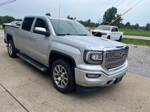 Used 2017 GMC Sierra 1500 Denali AWD/4WD image 4