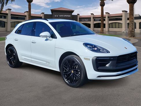 Used 2024 Porsche Macan GTS w/ Premium Plus Package AWD/4WD image 2